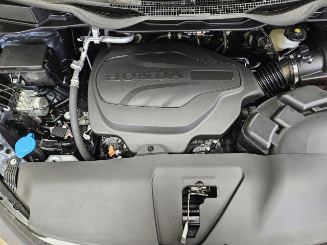 New 2026 Honda Odyssey Touring image 7