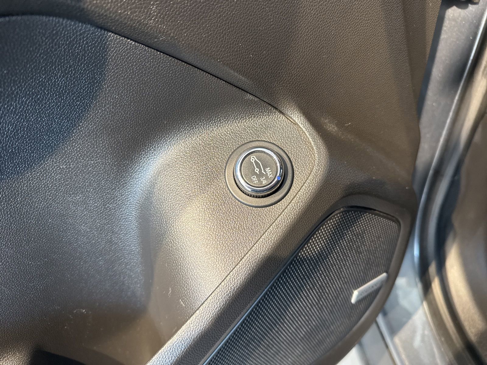 Used 2022 Chevrolet TrailBlazer ACTIV w/ Sun and Liftgate Package image 18