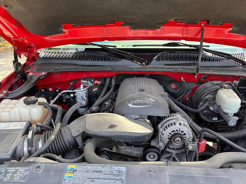 Used 2005 Chevrolet Silverado 1500 LS w/ Light Duty Power Package image 25