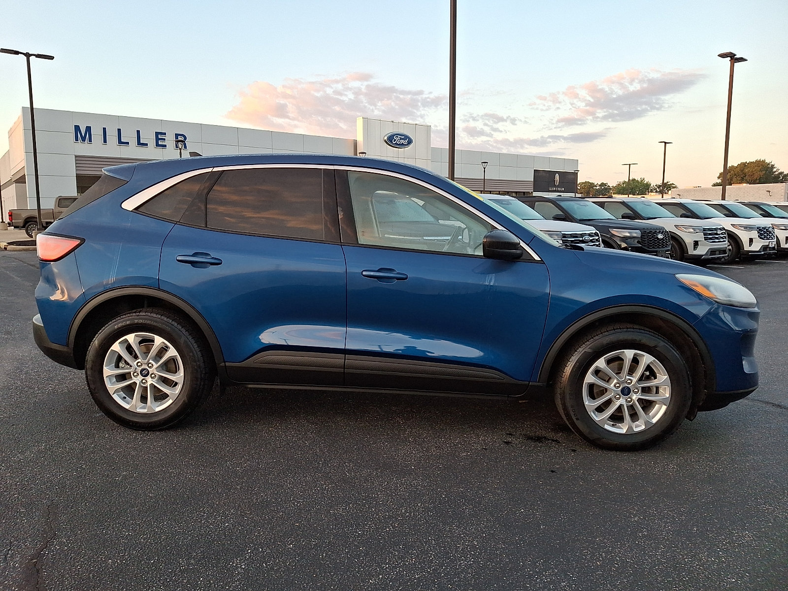 Certified 2022 Ford Escape SE AWD/4WD image 7