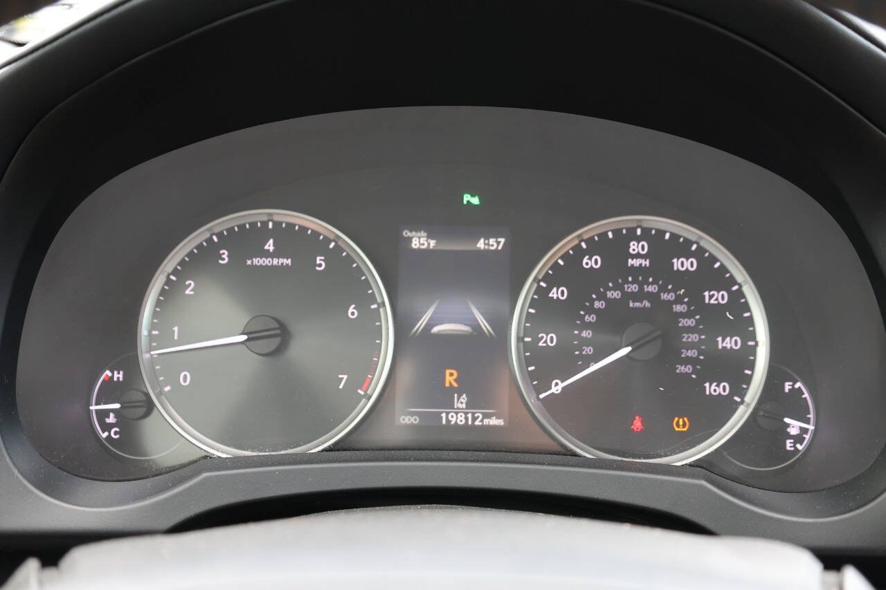 Used 2022 Lexus RC 350 w/ Premium Package RWD image 18