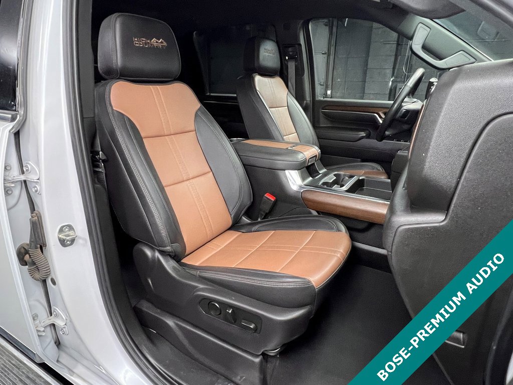 Used 2024 Chevrolet Silverado 2500 High Country w/ Technology Package image 4