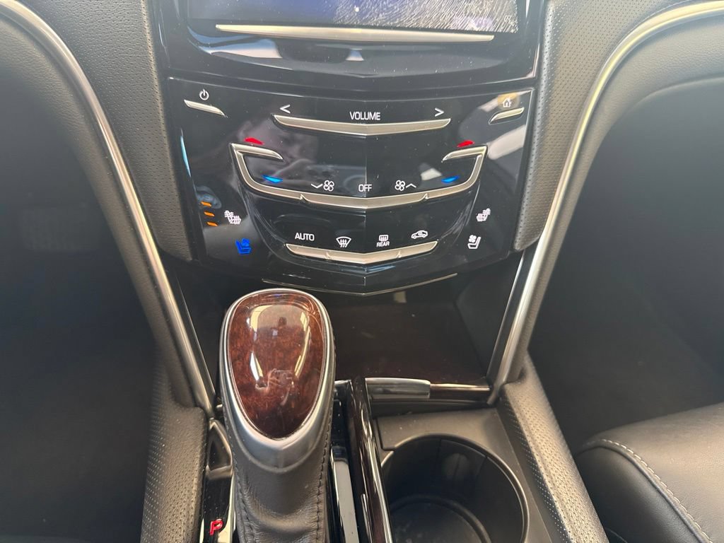Used 2014 Cadillac XTS Luxury FWD image 21