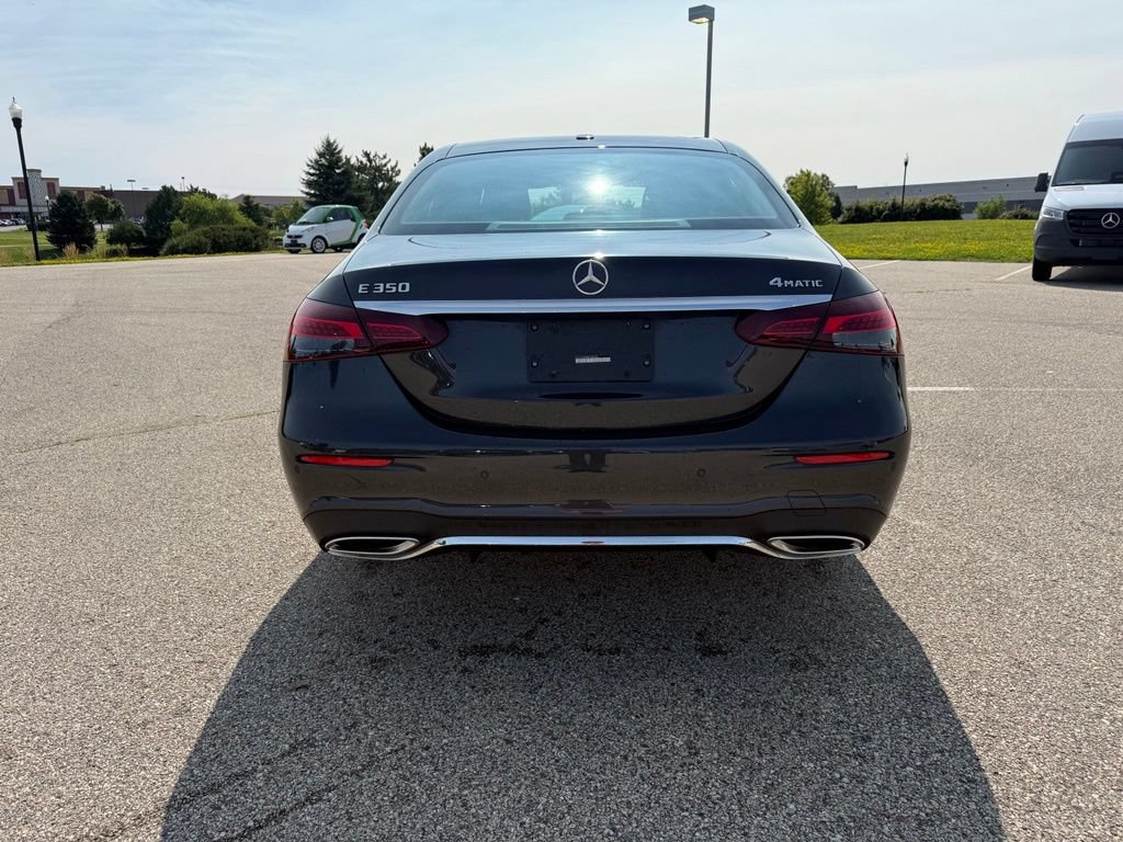 Used 2023 Mercedes-Benz E 350 4MATIC Sedan w/ Premium Package image 4