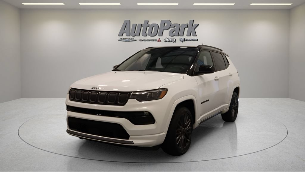 Certified 2022 Jeep Compass High Altitude AWD/4WD image 6