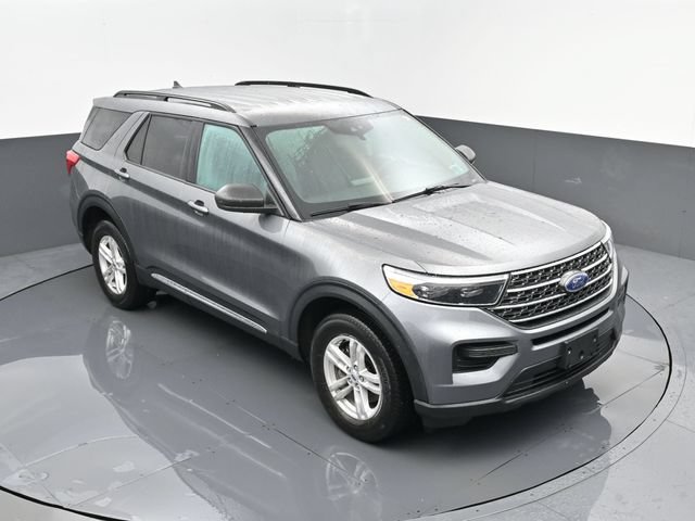 Used 2023 Ford Explorer XLT AWD/4WD image 21