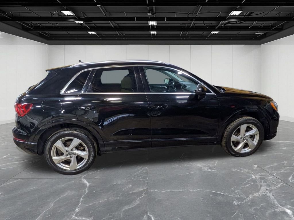 Used 2020 Audi Q3 2.0T Premium image 6