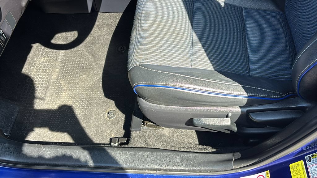 Used 2017 Toyota Corolla SE w/ Carpet Mat Package (TMS) FWD image 26