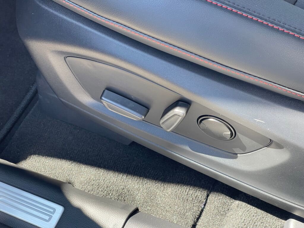 New 2026 Ford Explorer ST-Line image 8