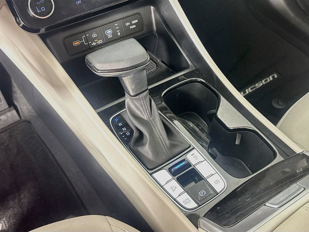 Used 2025 Hyundai Tucson SEL FWD image 16