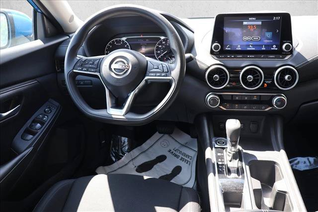 Used 2024 Nissan Sentra SV FWD image 23