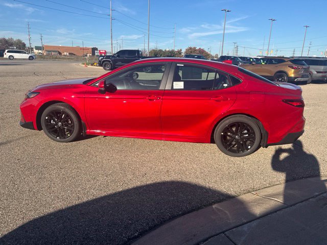 New 2026 Toyota Camry SE AWD/4WD image 4