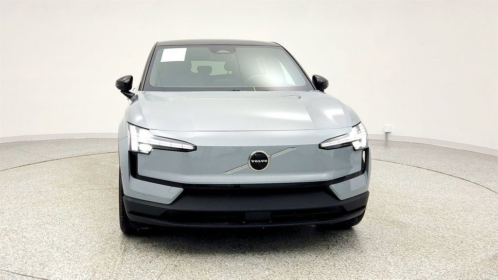 Used 2025 Volvo EX30 Ultra image 2