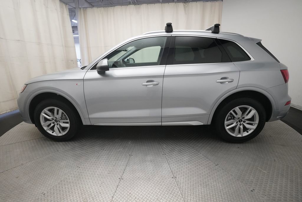Used 2023 Audi Q5 2.0T Premium w/ Convenience Package AWD/4WD image 25