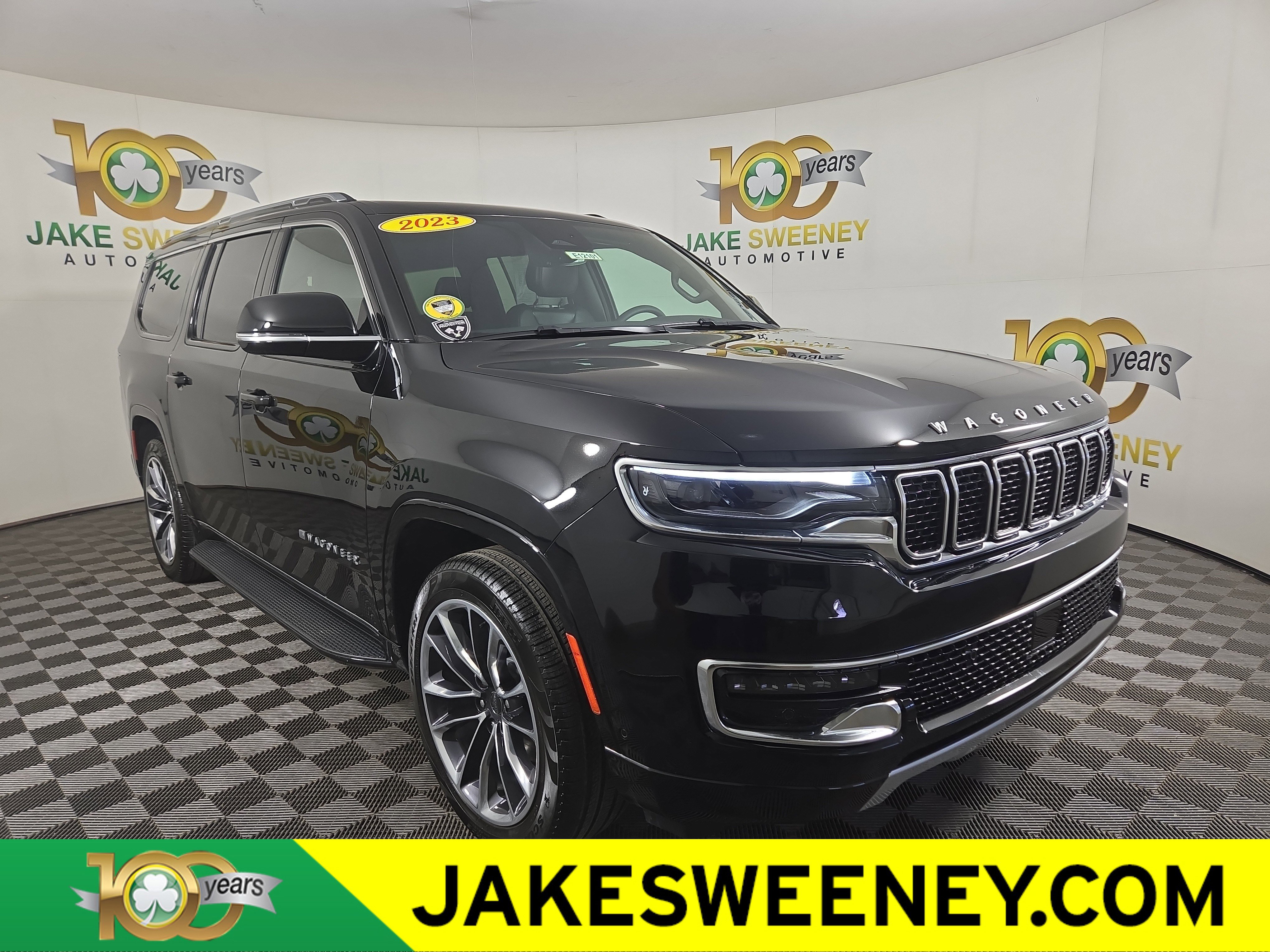 Used 2023 Jeep Wagoneer L Series II w/ Premium Group I image 1