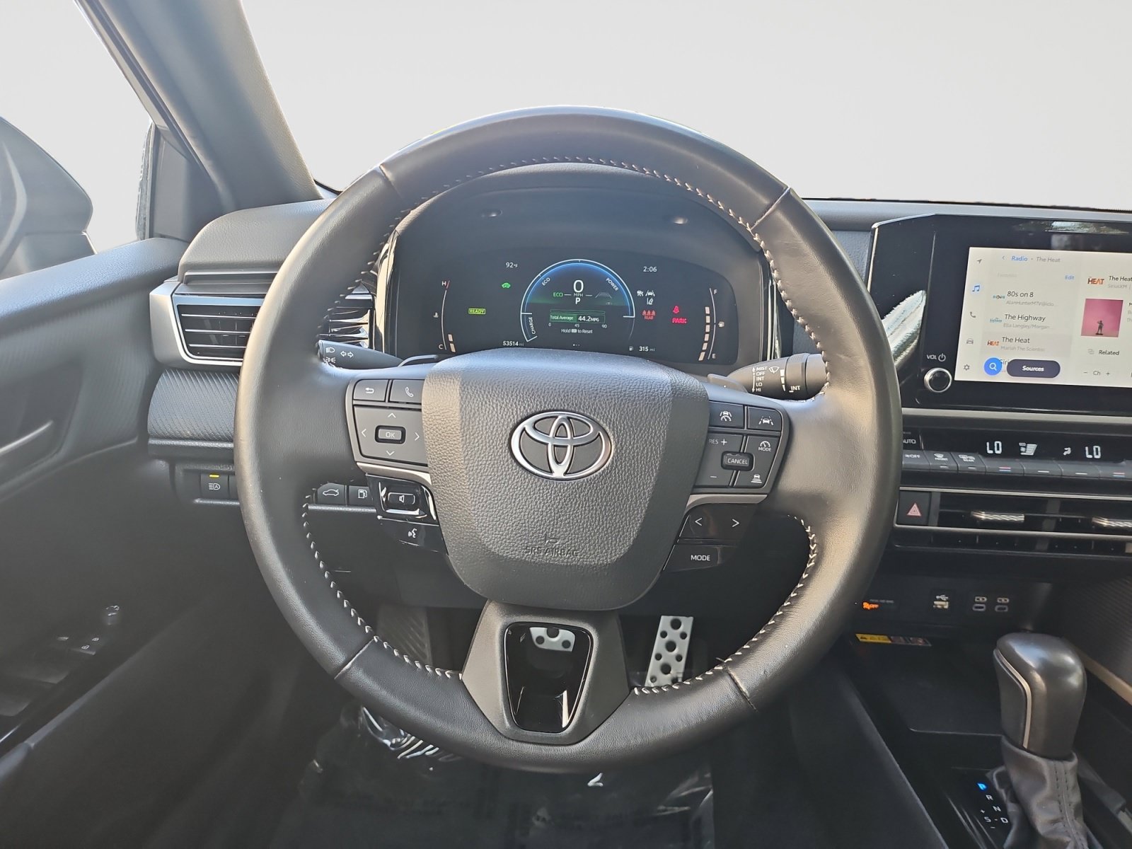 Used 2025 Toyota Camry SE FWD image 44