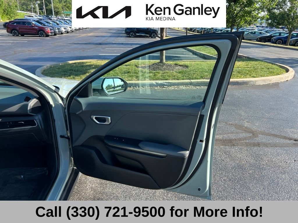 Certified 2025 Kia K4 FWD image 55