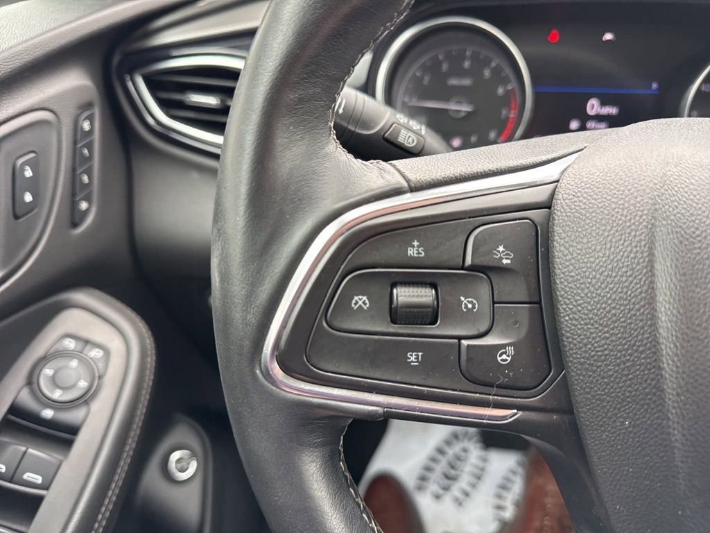 Certified 2020 Buick Encore GX Essence FWD image 20