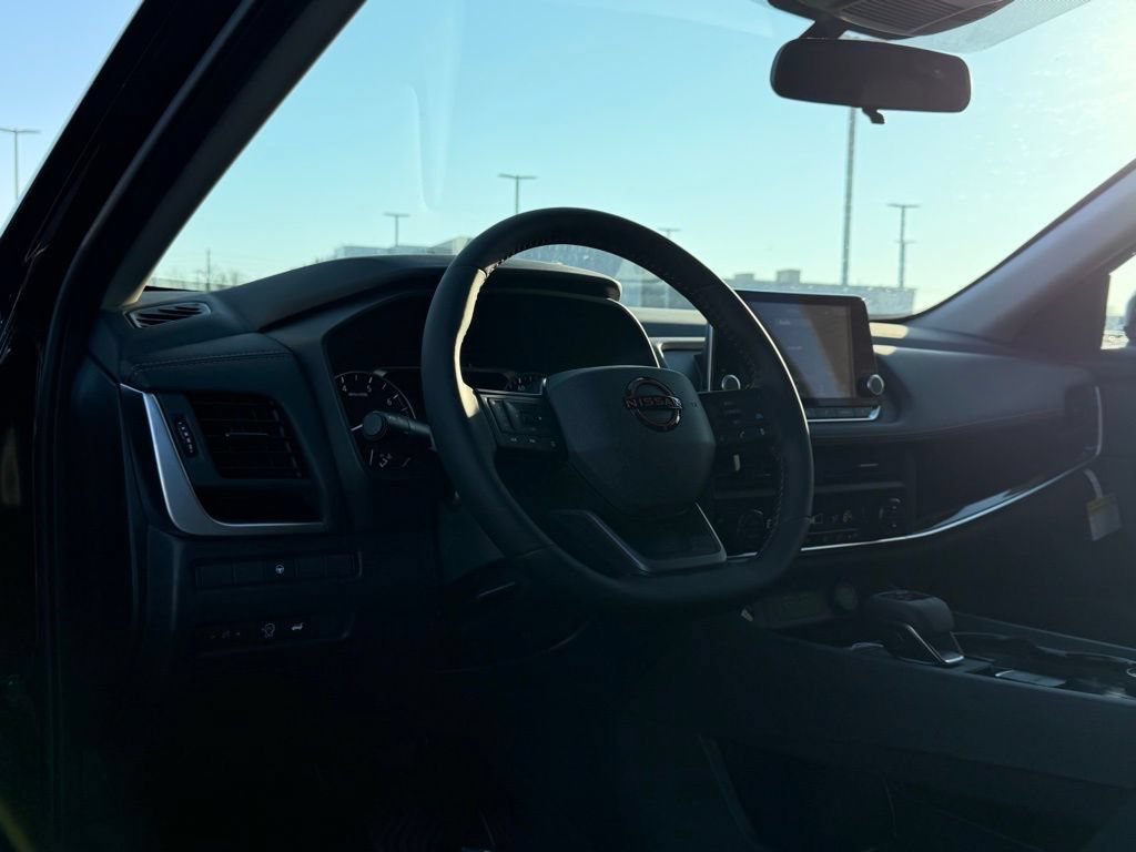 New 2026 Nissan Rogue SV AWD/4WD image 9