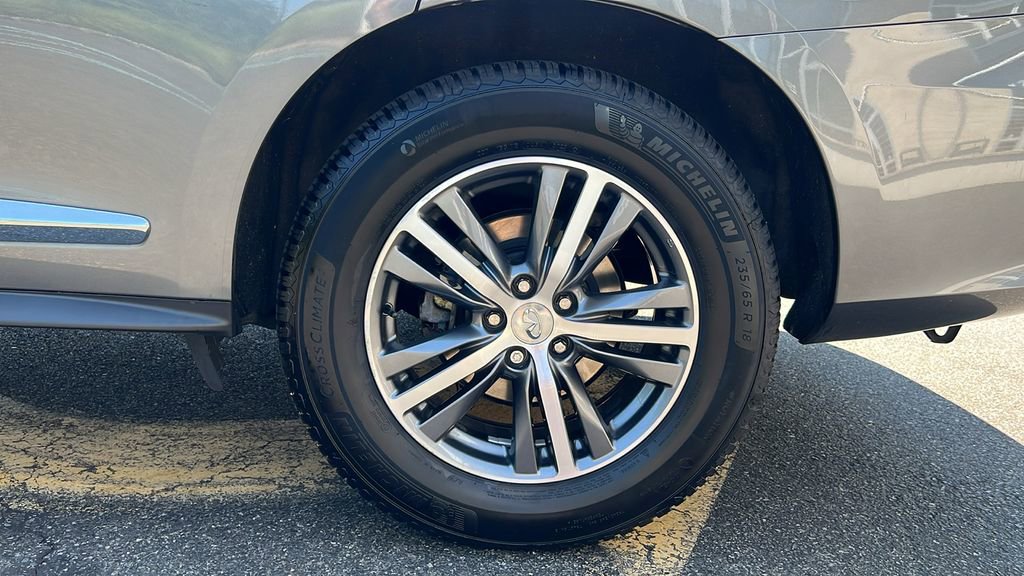 Used 2020 INFINITI QX60 Luxe w/ Essential Package image 10