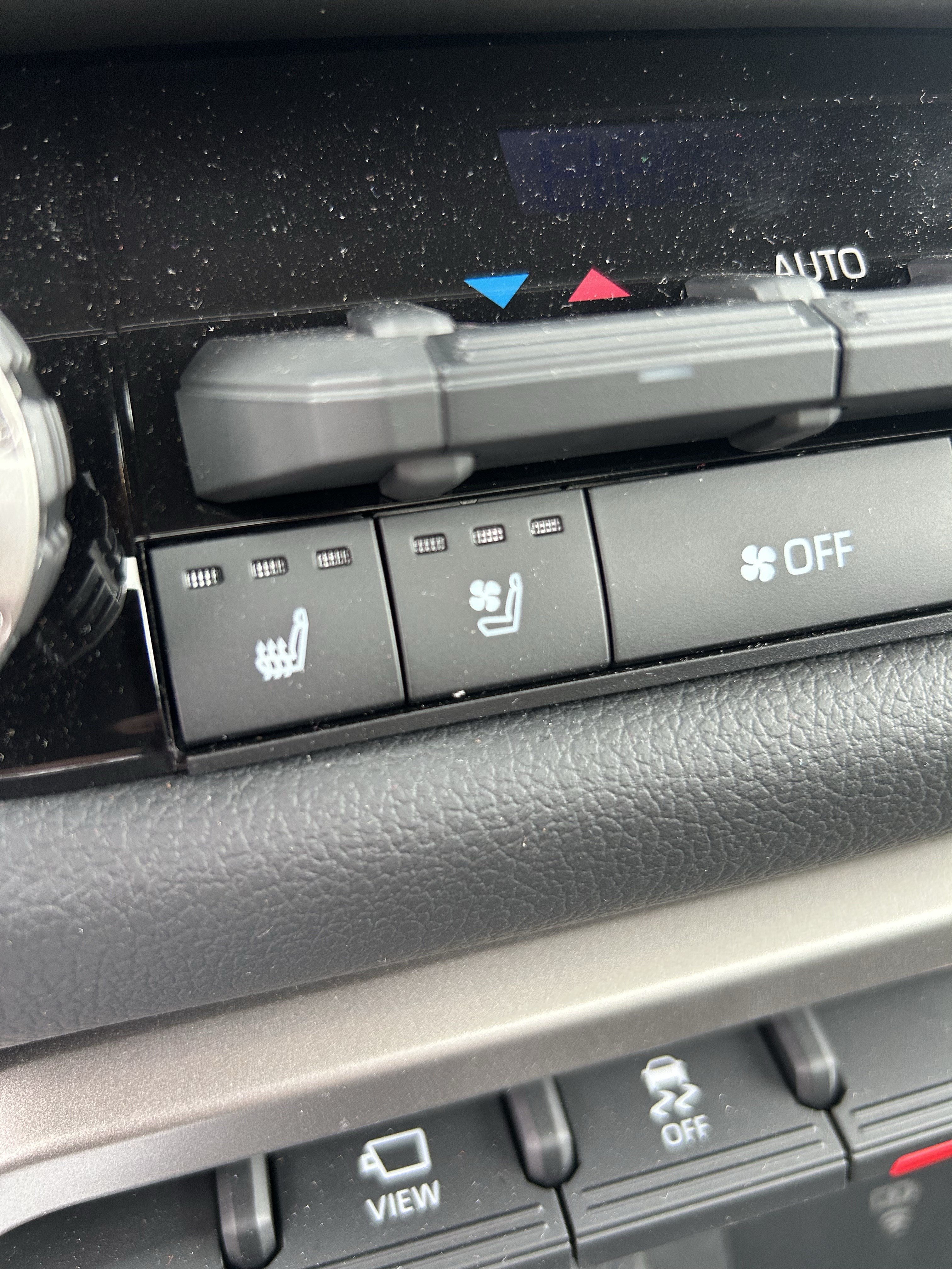 Used 2026 Toyota Tundra Limited w/ TRD Off-Road Package AWD/4WD image 26