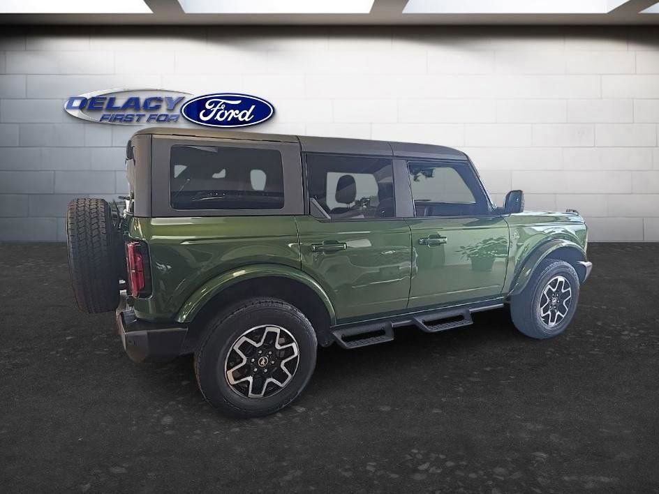 Used 2023 Ford Bronco Outer Banks AWD/4WD image 7