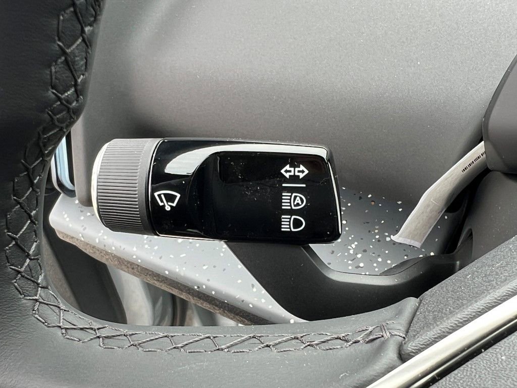 New 2026 Volvo EX30 Ultra w/ Protection Package Premier image 26