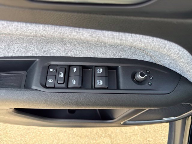 New 2026 Jeep Compass Latitude AWD/4WD image 10