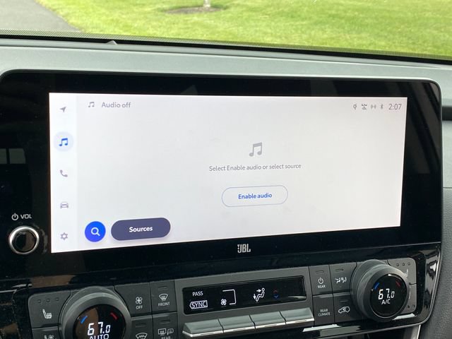 Used 2025 Toyota Grand Highlander AWD image 26