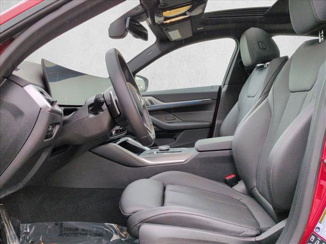 Used 2025 BMW 430i xDrive w/ M Sport Package AWD/4WD image 17