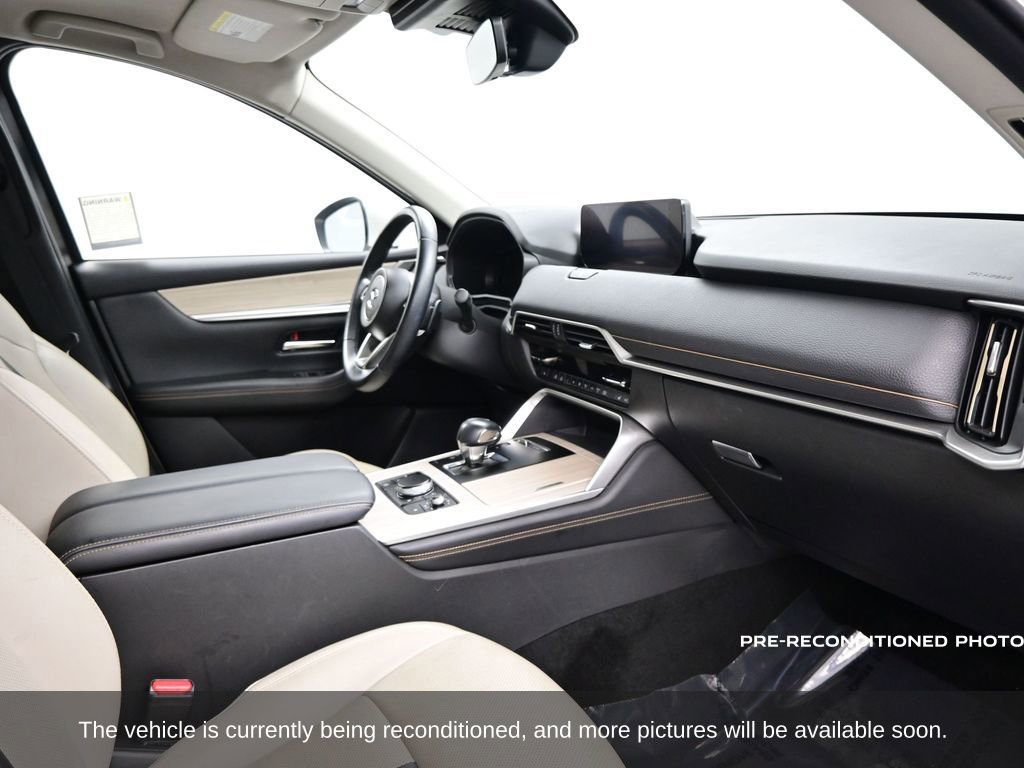 Used 2024 MAZDA CX-90 Plug-In Hybrid w/ Preferred image 10