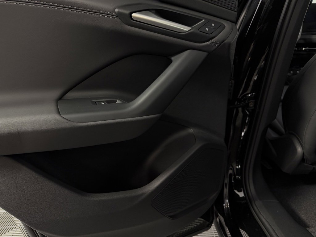 Used 2025 Audi Q6 e-tron Prestige w/ Black Warm Weather Package image 29
