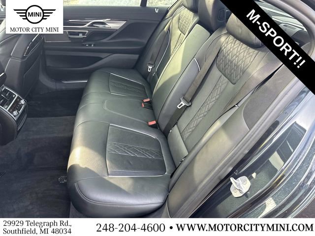Used 2019 BMW 750i xDrive w/ M Sport Package image 15