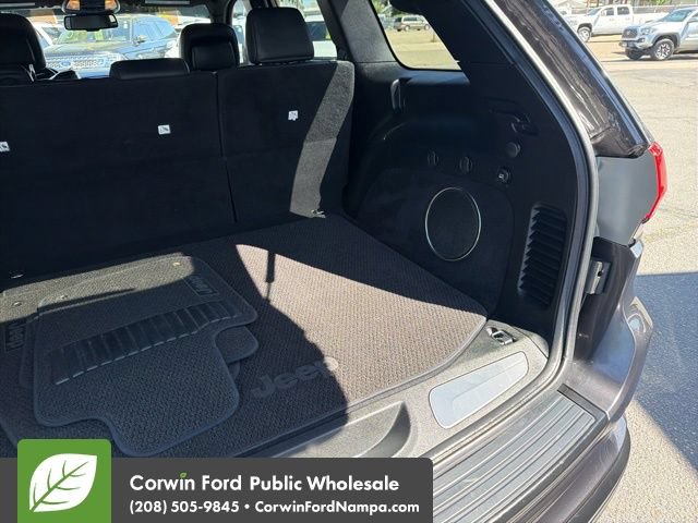 Used 2015 Jeep Grand Cherokee Summit AWD/4WD image 31