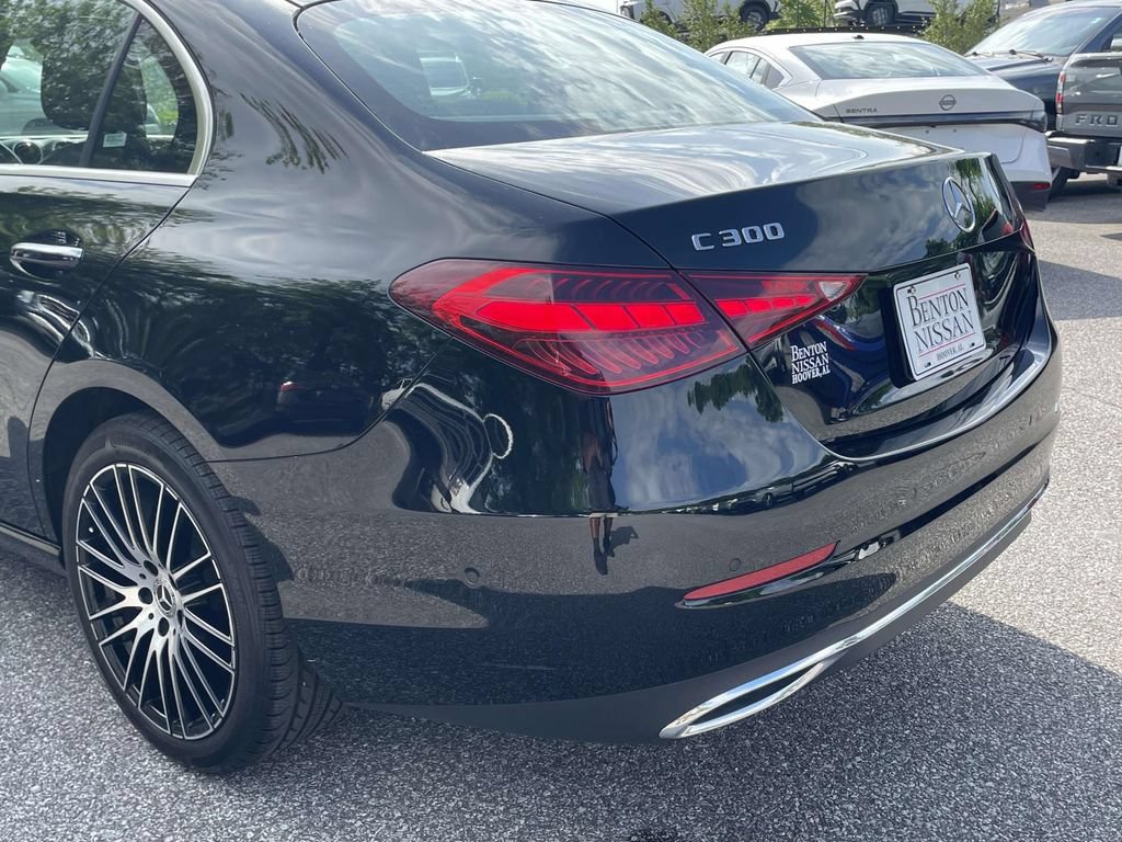 Used 2025 Mercedes-Benz C 300 Sedan w/ Winter Package image 12