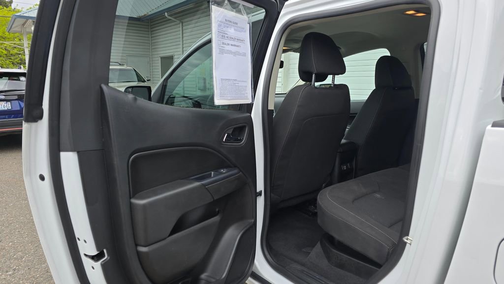 Used 2020 Chevrolet Colorado LT AWD/4WD image 15