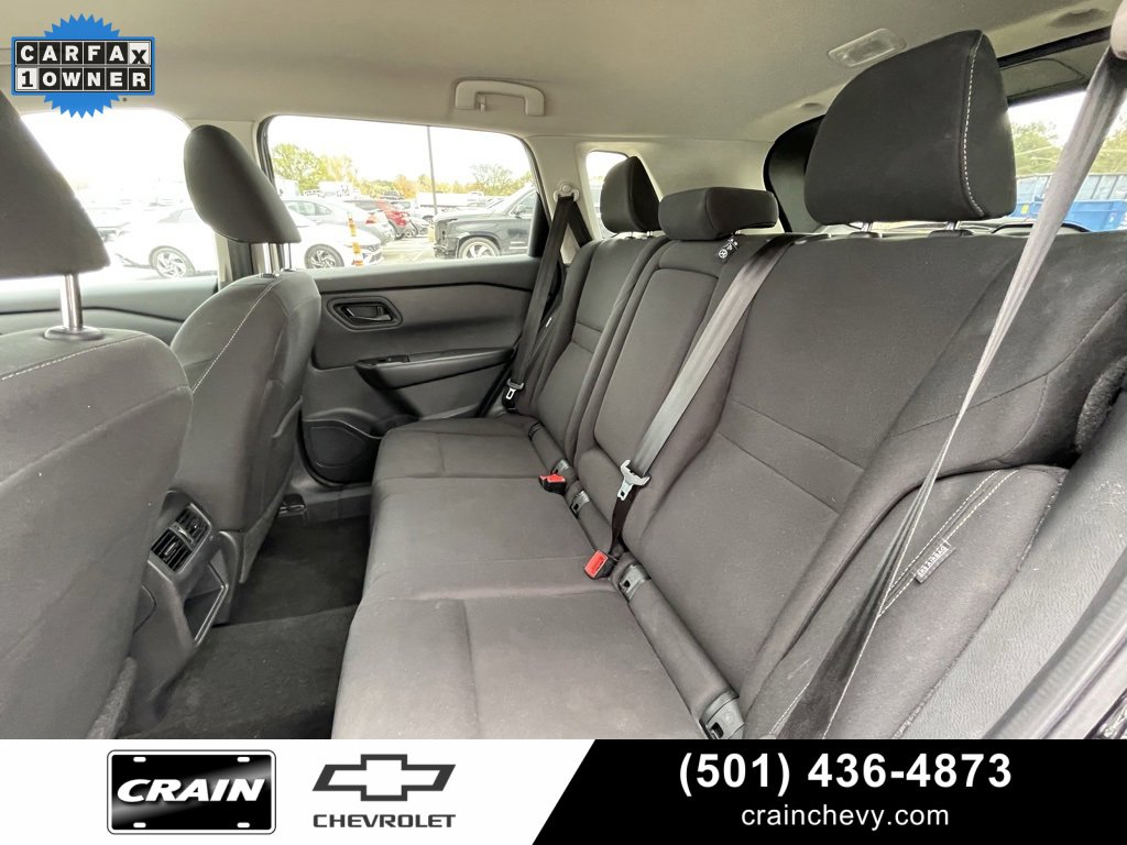 Used 2024 Nissan Rogue S image 25