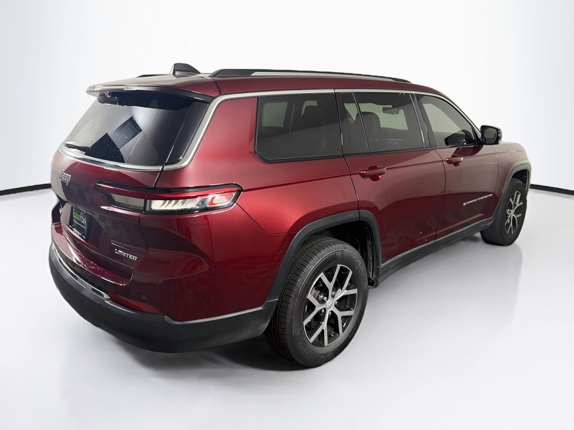 Used 2023 Jeep Grand Cherokee L Limited w/ Luxury Tech Group II AWD/4WD image 9