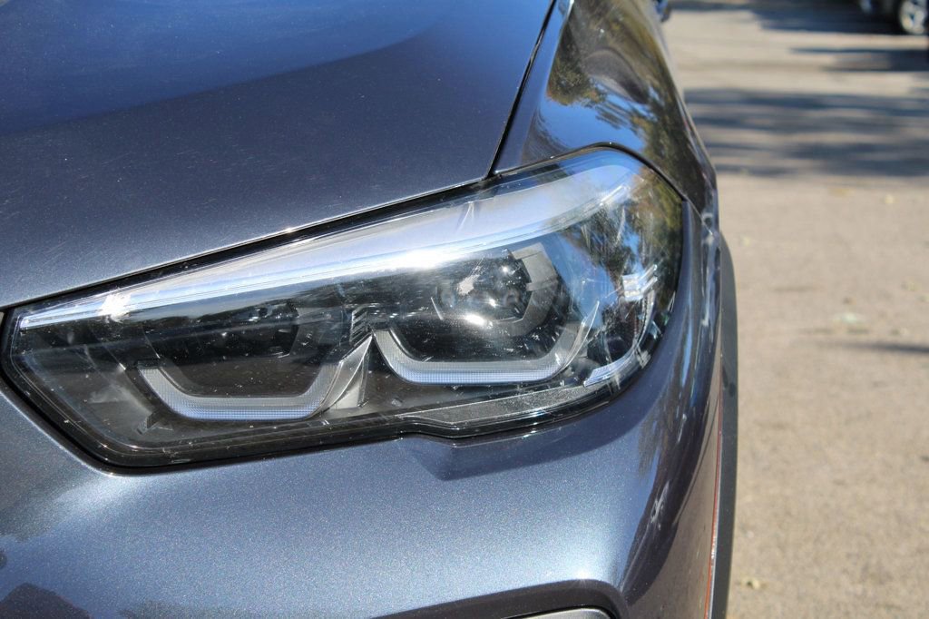 Used 2020 BMW X5 xDrive40i w/ Premium Package image 33