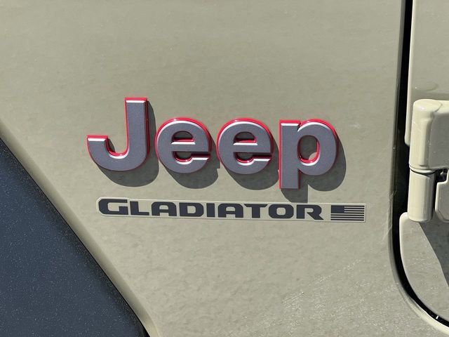 New 2026 Jeep Gladiator Rubicon w/ Steel Power Dome Hood Package AWD/4WD image 19
