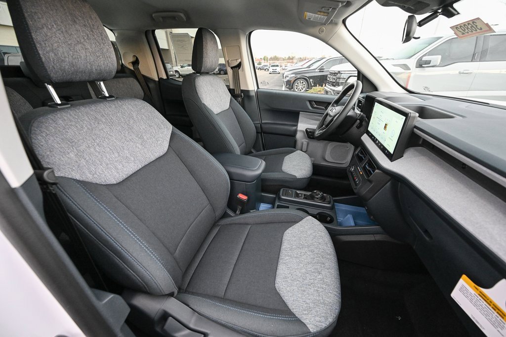 New 2025 Ford Maverick XLT image 21