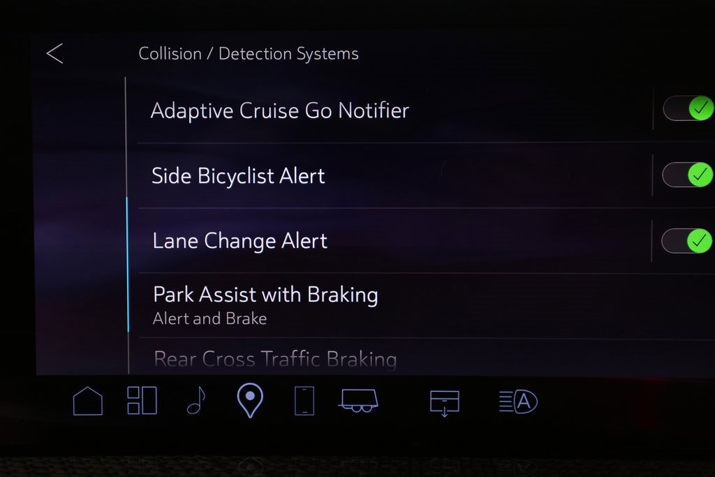 Used 2025 Cadillac Escalade V w/ LPO, ONYX Package image 33