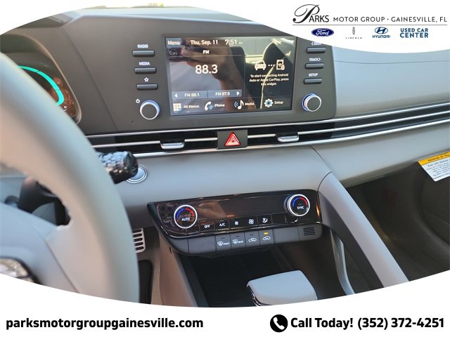 New 2025 Hyundai Elantra Sport image 15