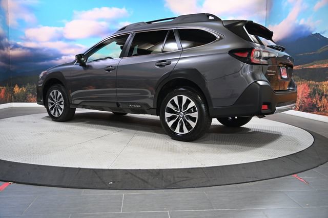 Used 2024 Subaru Outback Limited image 6