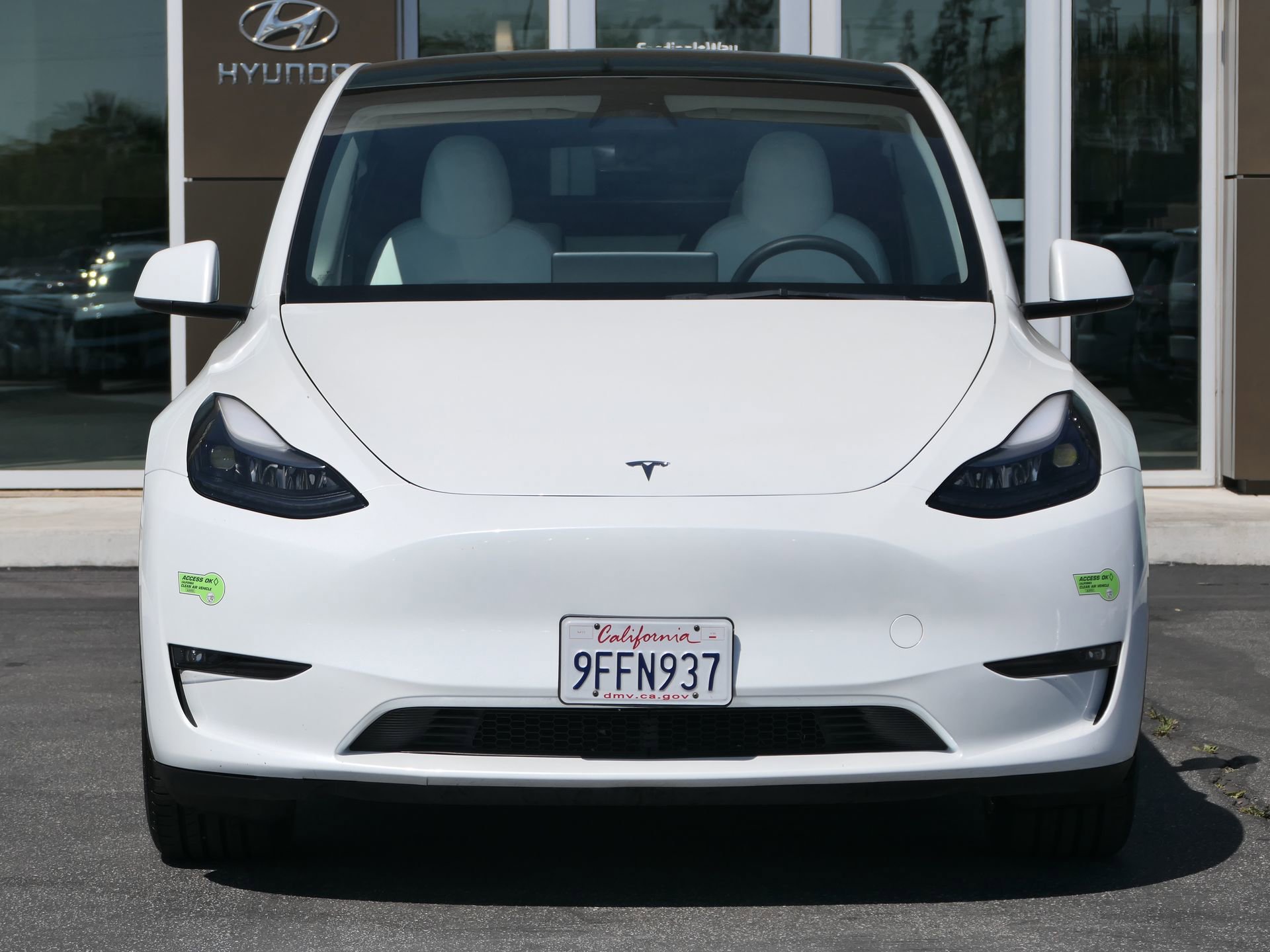 Used 2023 Tesla Model Y Long Range image 8