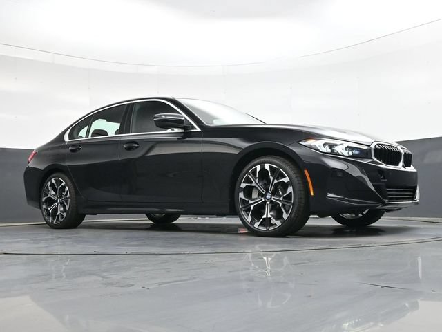Certified 2026 BMW 330i Sedan w/ Premium Package RWD image 30