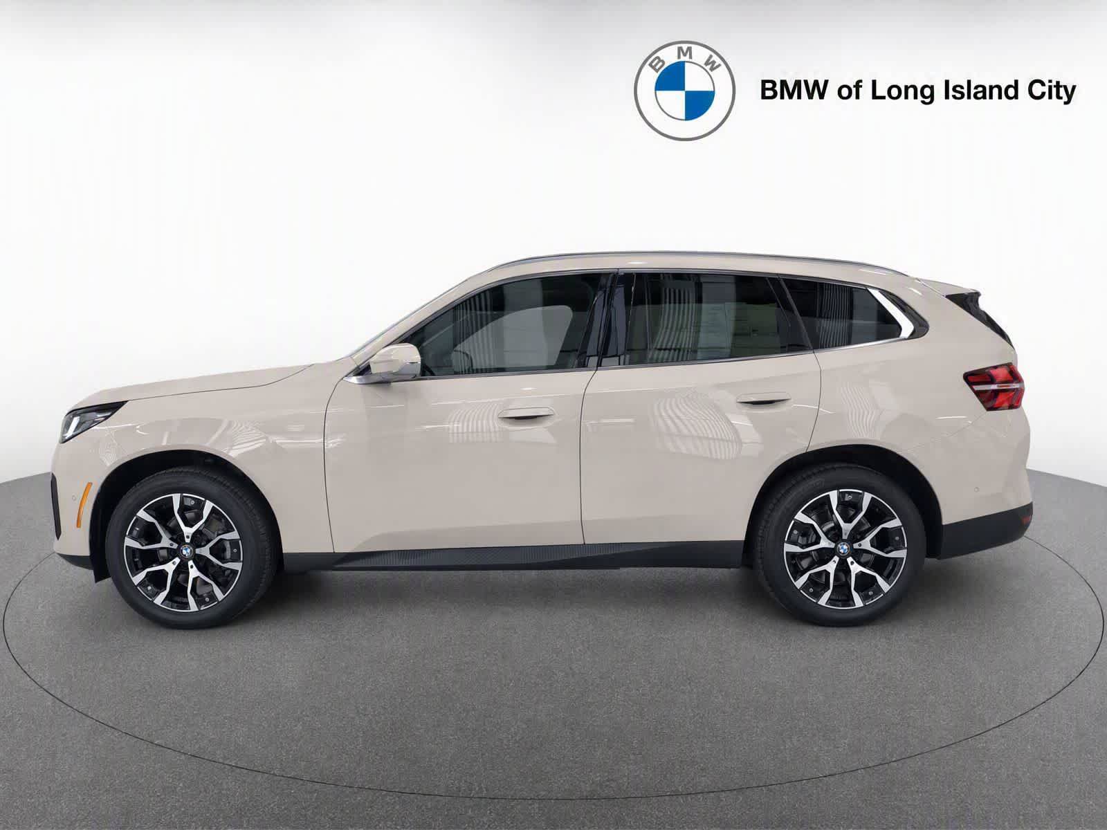 New 2026 BMW X3 xDrive30i w/ Premium Package AWD/4WD image 4