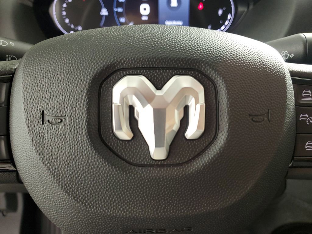 Used 2024 RAM ProMaster 2500 w/ Quick Order Package 22G SLT image 21