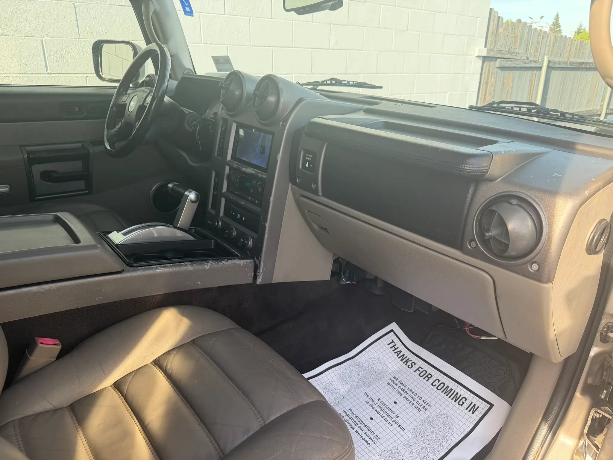 Used 2004 HUMMER H2 w/ Preferred Equipment Group AWD/4WD image 14