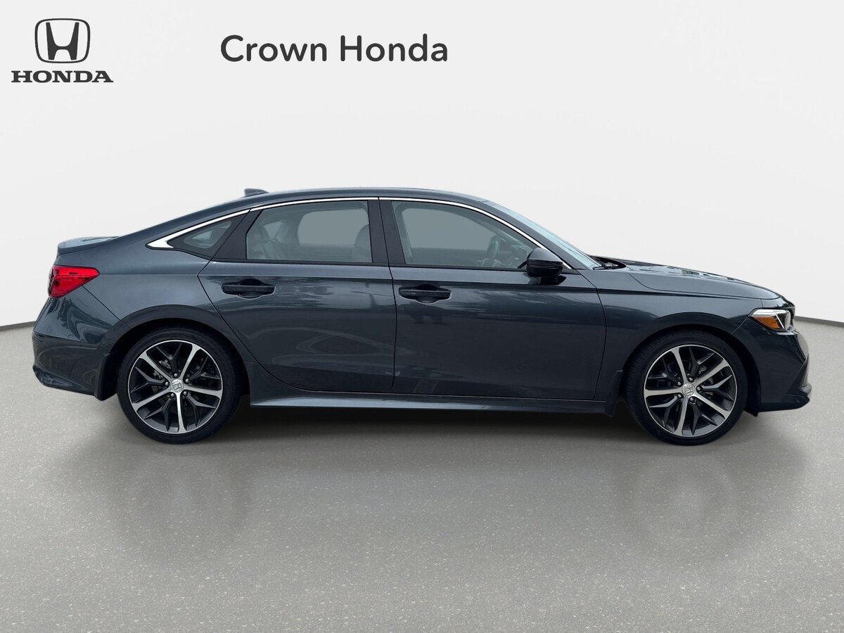 Used 2024 Honda Civic Touring image 5